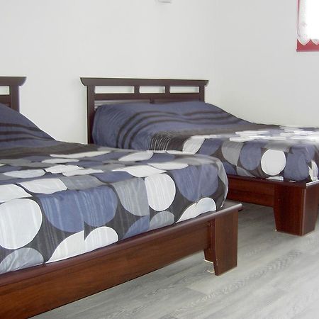 Bed and Breakfast Le Bon Accueil Val-Couesnon Pokój zdjęcie